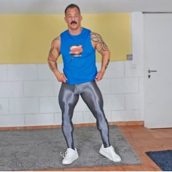 footed gym tights silver